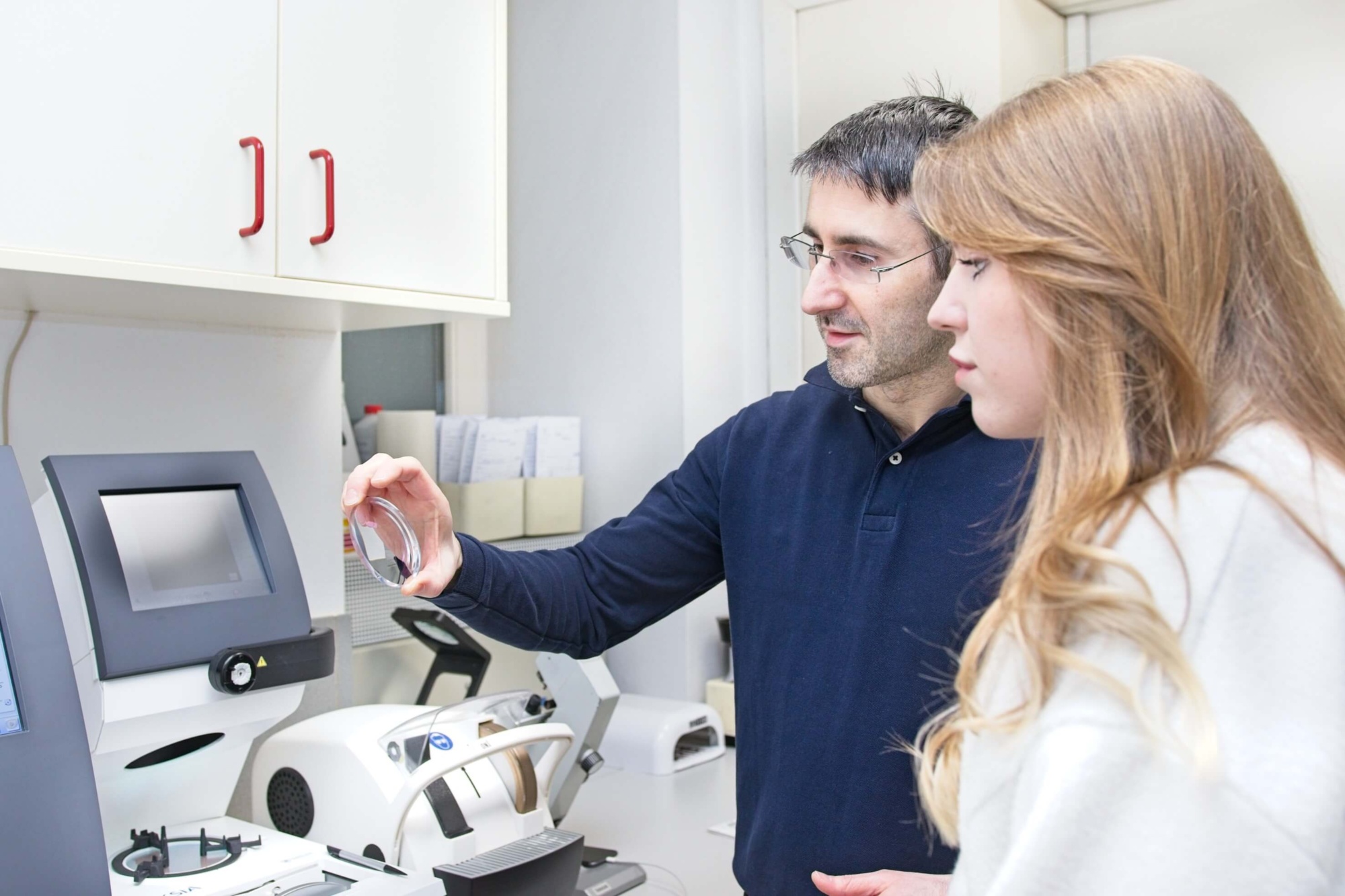 Beratung zu individuellen Sehhilfen (c) Bundesinnung der Augenoptiker