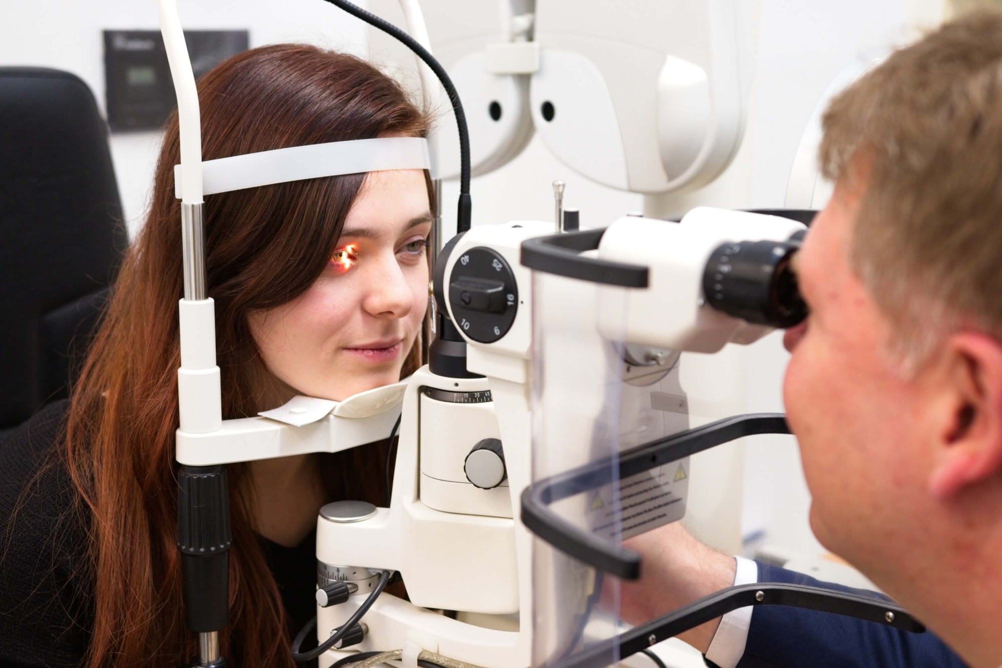 Sehcheck beim Augen und Kontaktlinsenoptiker (c) Bundesinnung der Augenoptiker