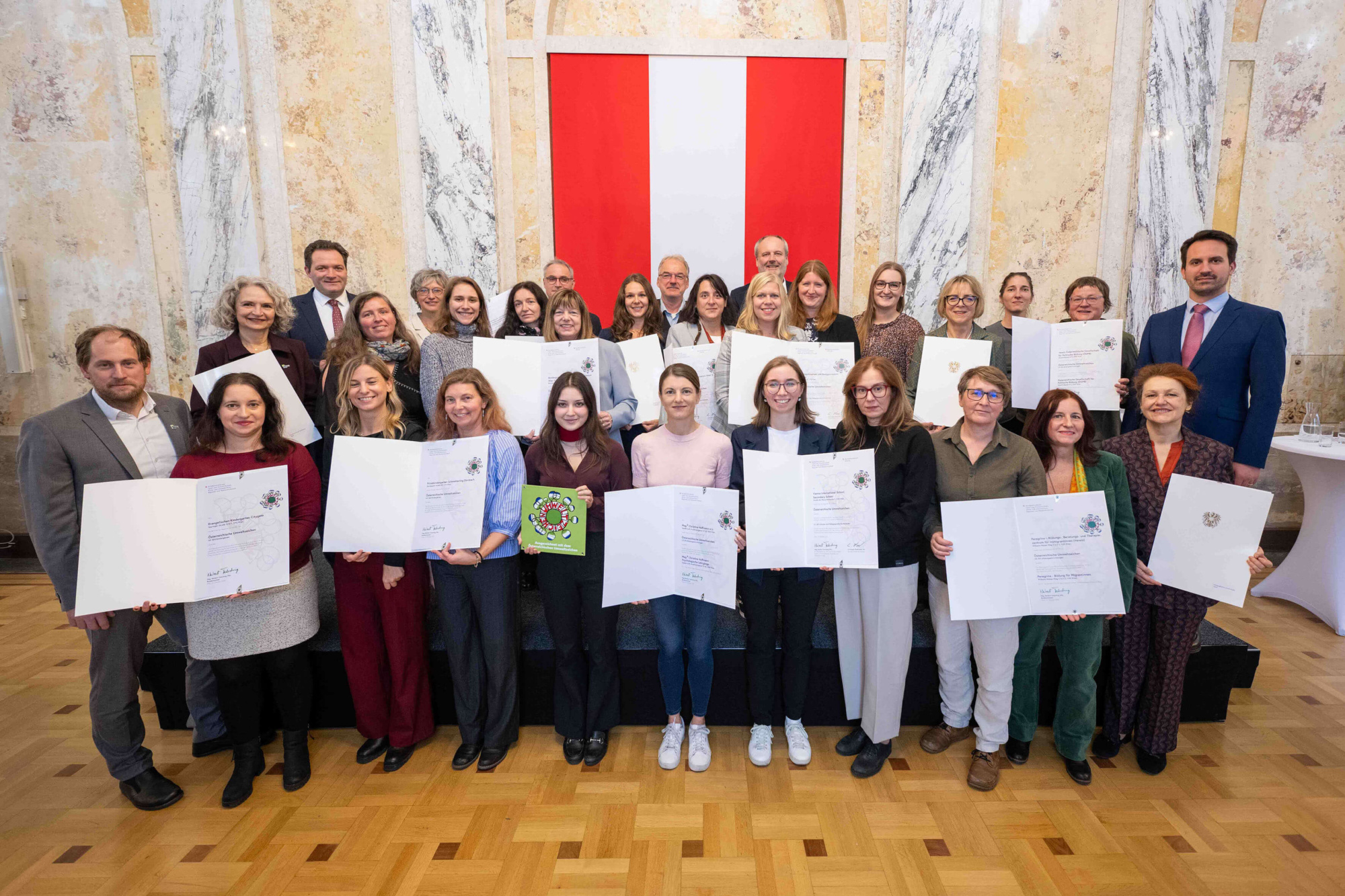 Umweltzeichen Verleihung Bildung Wien (c) BMLUK Hemerka