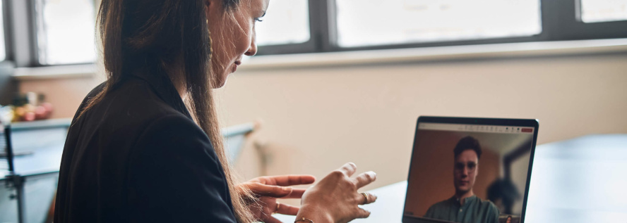 Aktiv leben digital verbunden mental gestaerkt so sieht Gesundheit 2026 aus (c) Mavie