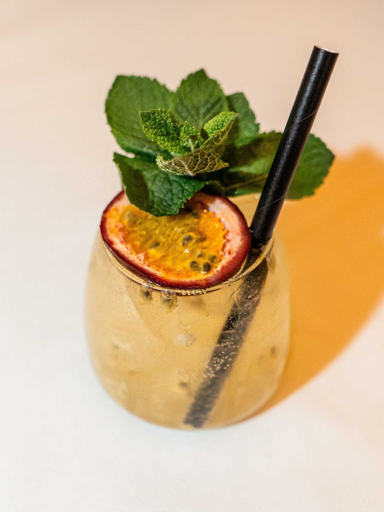 Passionfruit Mojada (c) PaulAmbrusch
