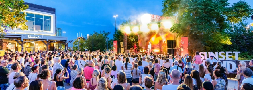 Sunset Sound lockte 15 000 BesucherInnen auf die Multiplex Terrassen (c) David Alscher