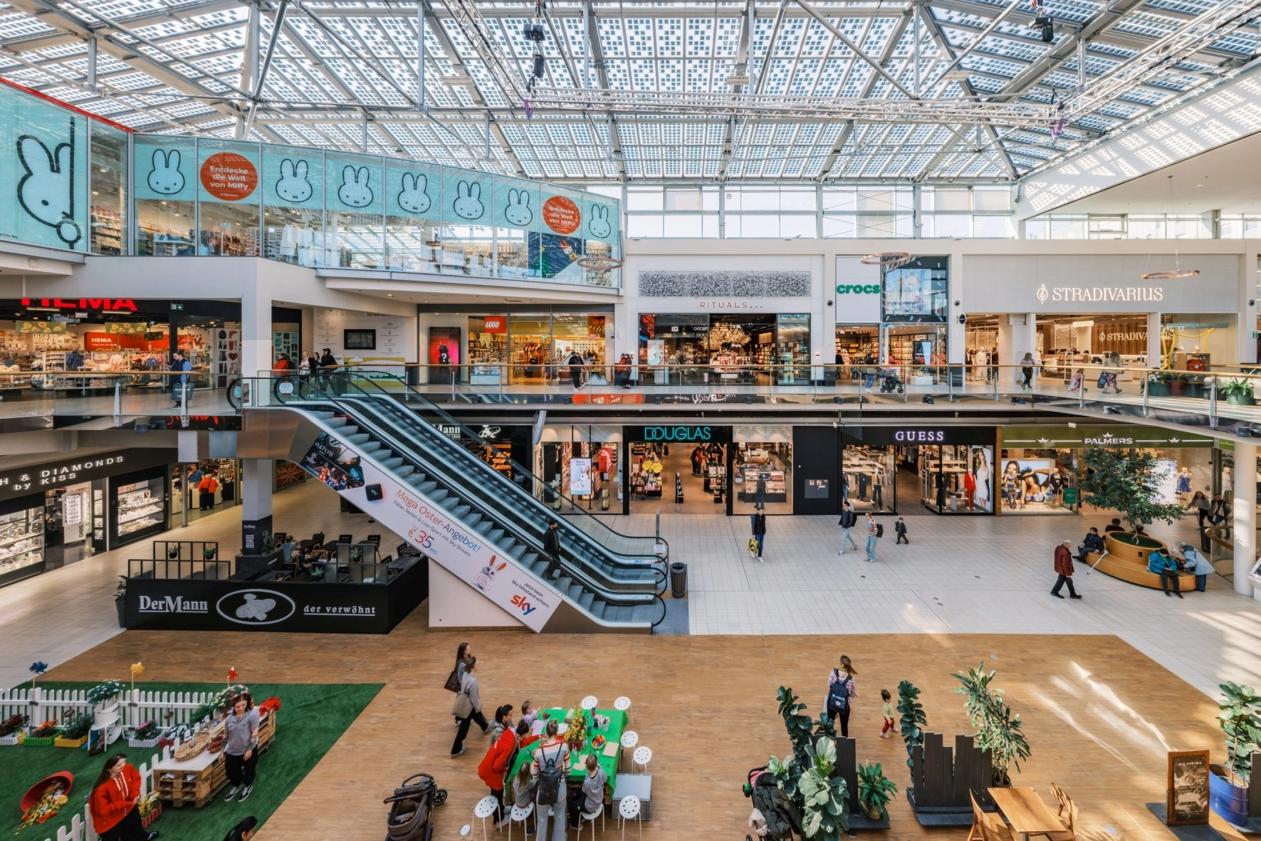 Das Westfield Donau Zentrum erweitert sein vielfältiges Angebot um internationale Retail-Highlights und Österreich-Premieren (c) David Alscher